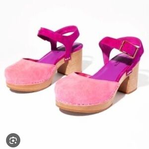 Charlotte Stone Maud Clog in flamingo  8